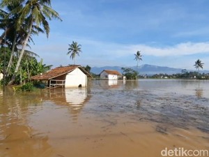 BPBD Jabar: Bandung Raya-Tasikmalaya Siaga Banjir!