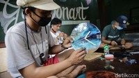 Harganya pun sangat bervariatif, mulai dari Rp 80 ribu hingga jutaan rupiah.