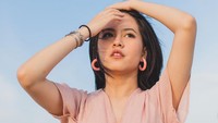 Setelah video mesra Zara Adhisty dengan Zaki Pohan bocor, Hasyakyla, kakaknya, diduga melancarkan sindiran yang akhirnya bocor karena close friend. Foto: dok instagram @hasyakyla