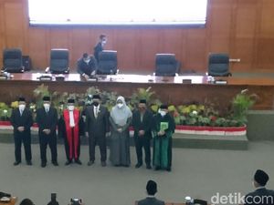 Sah! Isro Miraj Naik Jadi Ketua DPRD Cilegon Gantikan Endang Effendi