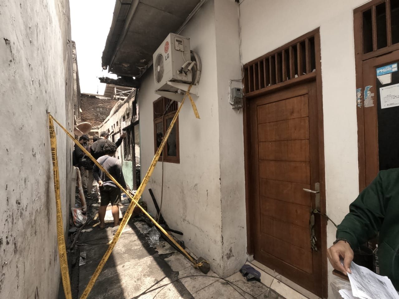 Kontrakan di gang buntu di Matraman terbakar (Foto: Andhika Prasetia/detikcom)