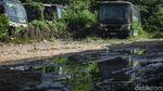 Intip Foto Kuburan Bus Rongsok di Tambun