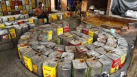 Jaggery merupakan pemanis alami yang terbuat dari konsentasi jus tebu dan dipercaya substitusi gula yang ideal karena lebih menyehatkan.   
