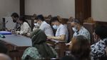 Momen saat Ratusan Karyawan Tuntut Pembayaran Gaji