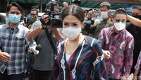 Pricillia Pullunggono merupakan kerabat dekat yang tahu soal rumah tangga Wulan Guritno dengan Adilla Dimitri. (Foto: Noel/detikcom) 