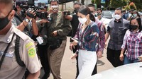 Terutama soal proses perceraian Wulan Guritno, dirinya menyodorkan kuasa hukum Wulan Guritno untuk menjawab. (Foto: Noel/detikcom) 