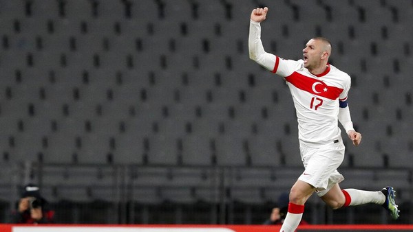 Momen-momen Saat Turki Libas Belanda 4-2