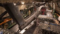 Konstruksi yang kedua dimulai pada tahun 1989. Namun pada tahun 1991 Uni Soviet runtuh. Dalam kekacauan inilah produksi pesawat kedua akhirnya dihentikan pada tahun 1994. Getty Images/Matt Cardy