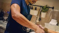  Lewat akun Instagramnya, sejak beberapa tahun terakhir Bambang tengah mengembangkan hobi sekaligus bakatnya di bidang memasak. Foto: Instagram @bepe20