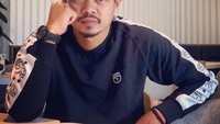 Namanya tengah disorot setelah digugat seorang wanita. Bambang Pamungkas tengah tersandung perkara pengesahan asal-usul dan nafkah anak. Foto: Instagram @bepe20