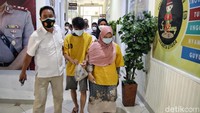 Keduanya ditangkap di Lampung setelah melarikan diri dari kejaran polisi.