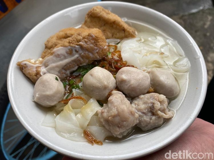 Gurih Sedap Baso Bening si Abah yang Hits di Suryakencana