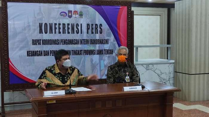 Kepala BPKP dan Gubenur Jawa Tengah Ganjar Pranowo