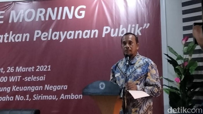 Kepala  Ombudsman RI Perwakilan Provinsi Maluku, Hasan Slamat (Muslimin Abbas/detikcom).