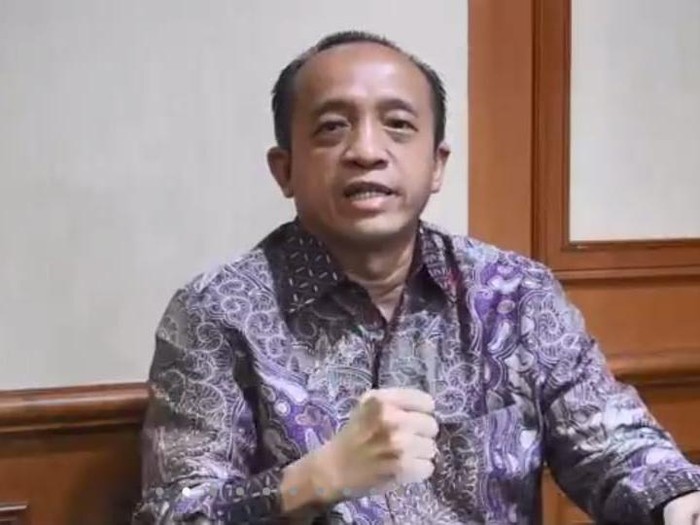 KLHK