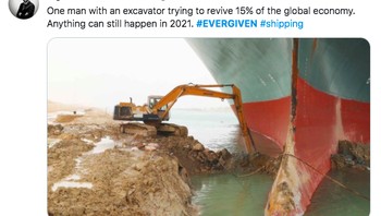 Seorang pria dengan eskavator kecilnya mencoba memulihkan 15% ekonomi dunia! Foto: Twitter