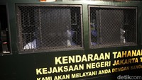 Adapun para terdakwa tersebut di antaranya Haris Ubaidillah, Ahmad Shabri Lubis, Ali Alwi Alatas bin Alwi Alatas, Idrus alias Idrus Al-Habsyi, dan Maman Suryadi.