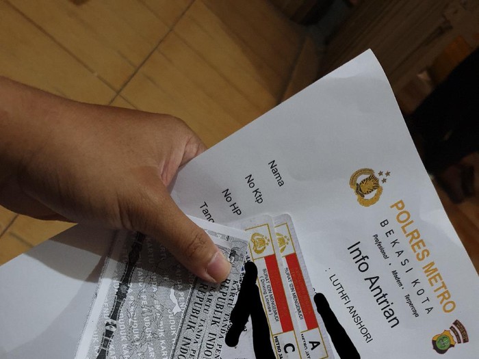 Pelayanan perpanjang SIM malam hari di Polres Metro Bekasi
