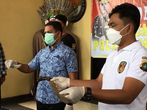 Polisi Akan Panggil Pengacara HRS Terkait Temuan Sajam di Mobil
