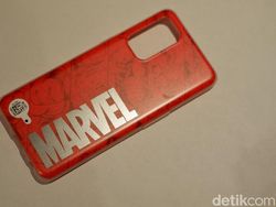 Intip Isi Kotak Oppo Reno5 Marverl Avengers Edition Harga Rp 5,7 Juta