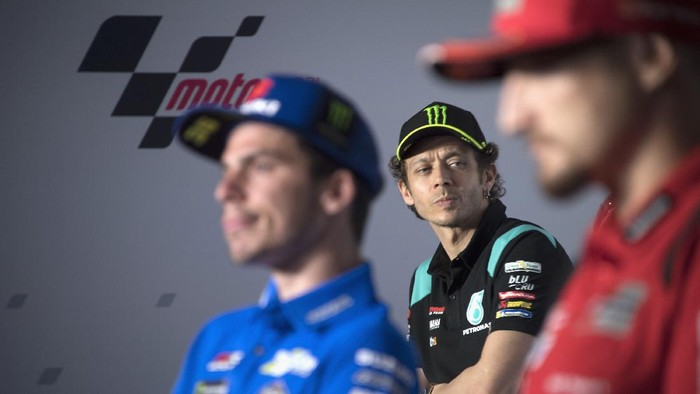 DOHA, QATAR - MARCH 25: Valentino Rossi of Italy and Petronas Yamaha SRT looks on during the press conference pre-event during the MotoGP of Qatar - Previews at Losail Circuit on March 25, 2021 in Doha, Qatar. (Photo by Mirco Lazzari gp/Getty Images)