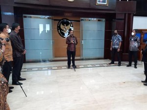 Bertemu, Mahfud Md Terima Permohonan Maaf Cecep Habib yang Menghinanya