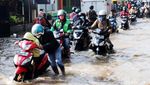 Sungai Meluap, Jalan Raya Sapan Tegalluar Tergenang