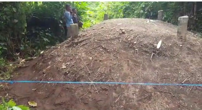Tanah kuburan di Padang Pariaman, Sumbar meninggi hingga 1,5 meter (dok istimewa) Tanah kuburan di Padang Pariaman, Sumbar meninggi hingga 1,5 meter (dok istimewa)