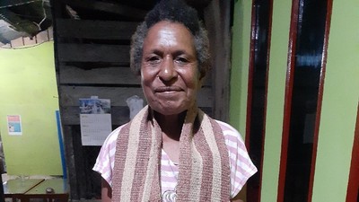 Foto: Siapa Bilang Papua Tak Punya Kain Tenun Asli?