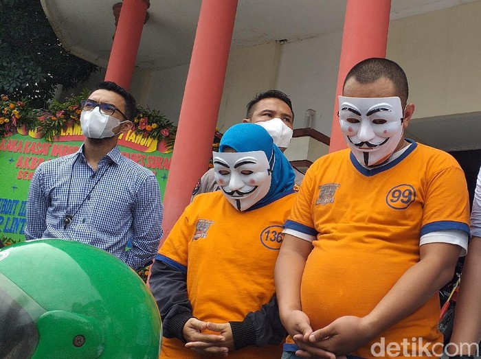 Oke Ary Aprilianto (34) dan Hamidah (35) ditetapkan sebagai tersangka penculikan Nesa Alana Karaisa atau Ara. Lalu apa motif kedua tersangka yang tak lain pakde dan bude Ara?