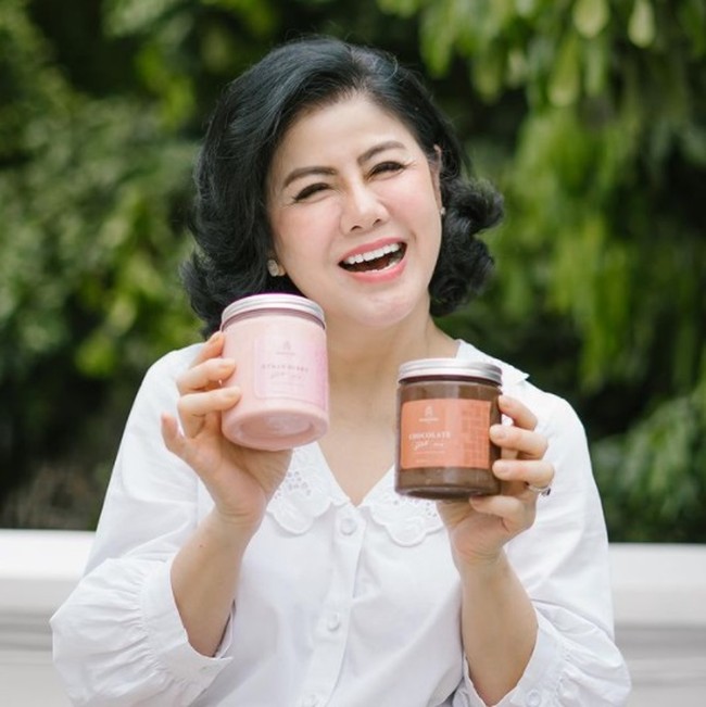 Kini nama Desiree jadi viral setelah kisruh rumah tangganya. Desiree mengaku diusir dari rumah oleh Hotma Sitompul.  Foto: Instagram @mamitoko