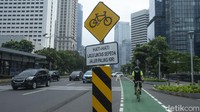 Wakil Gubernur DKI Jakarta Ahmad Riza Patria menanggapi soal aspirasi para road biker. Dia menyerahkan keputusan kepada Polda Metro Jaya dan Dinas Perhubungan (Dishub) DKI. Namun aspirasi itu tetap dia hargai.