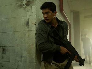 Sinopsis Mile 22, Dibintangi Uko Uwais dan Mark Wahlberg