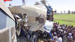 Foto-foto 2 Kereta Api Tabrakan di Mesir yang Tewaskan 32 Orang