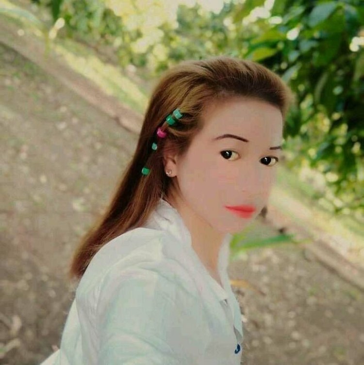 Foto Terlalu Diedit Foto Terlalu Diedit