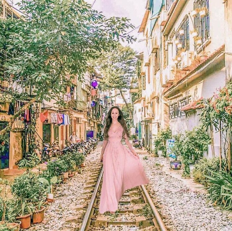Foto Terlalu Diedit