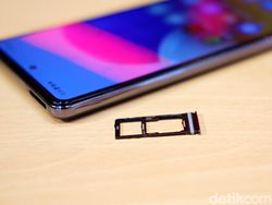 Unboxing Samsung Galaxy A72, HP Mid-range Berpenampilan Mewah