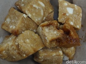 Jajan Getuk Singkong yang Empuk Legit di Pasar Legi Kotagede