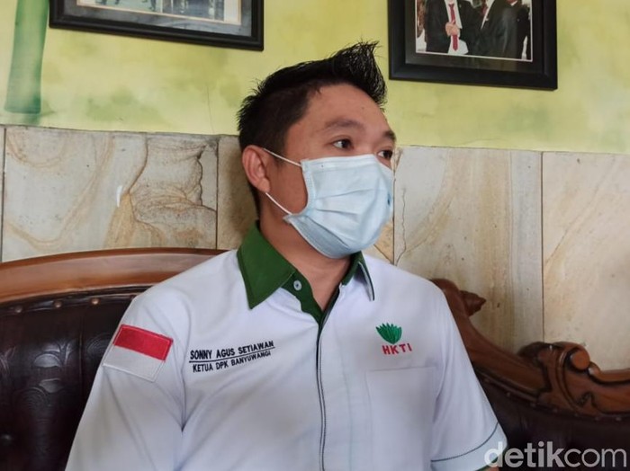 Himpunan Kerukunan Tani Indonesia (HKTI) meminta operasi pasar beras murah di Banyuwangi tidak menggunakan 3.000 ton beras Vietnam sisa impor 2018. Mengingat, jutaan kilogram beras tersebut telah berusia 3 tahun. Sementara produksi panen padi di Banyuwangi tahun ini diprediksi meningkat 22,8 persen.