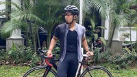 Bams mengatakan ia dan sang istri berpisah dengan baik-baik. Keduanya sudah dikarunia seorang anak perempuan. Foto: Instagram bams_1606