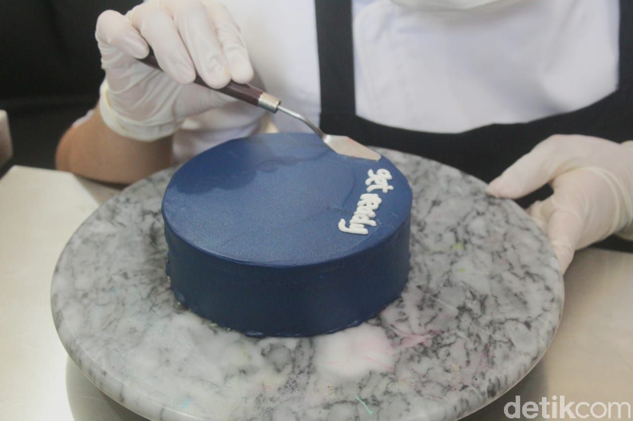 Berkah Pandemi, Ulla dan Febby Kini Sukses Jualan Lunch Box Cake