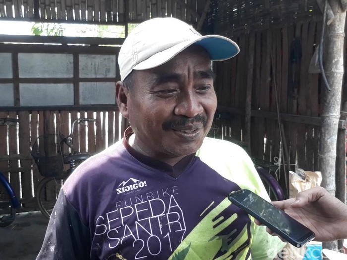 Mempelai wanita di Pasuruan meninggal sebelum melangsungkan akad nikah. Undangan yang terlanjur hadir tetap menyumbang.