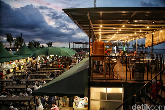 Ini Daftar Kegiatan yang Wajibkan Pengunjungnya Sudah Vaksin