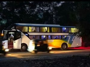 Keterlaluan! Sleeper Bus Buatan Indonesia Dijiplak Negara Lain