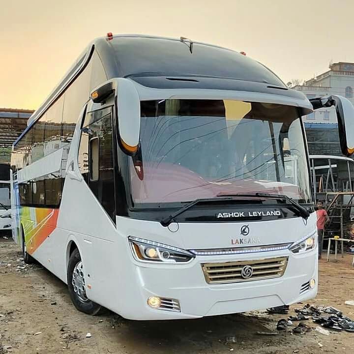 Sleeper bus Laksana yang ditiru karoser luar negeri