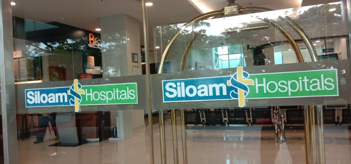 4 Korban Bom Bunuh Diri Makassar Dirawat di RS Siloam (Foto: Reinhard/detikcom) 4 Korban Bom Bunuh Diri Makassar Dirawat di RS Siloam (Foto: Reinhard/detikcom)