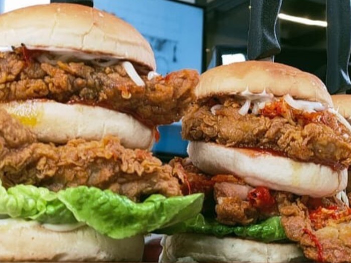 Burger Ayam Geprek Burger Ayam Geprek