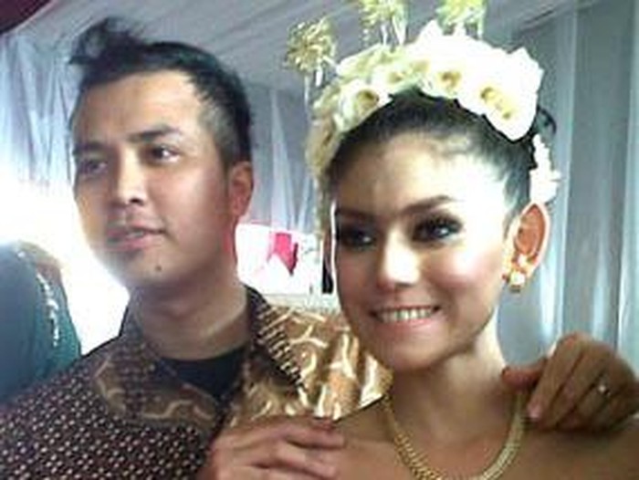 dennis lyla dan thalita latief