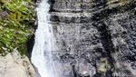 Foto: Air Terjun Gentongan nan Indah, tapi Bau Belerang