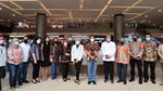 Menkes Cek Vaksinasi Lansia di Mal Tangerang